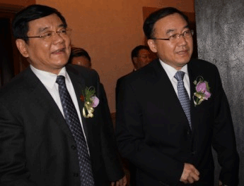 國家質(zhì)檢總局副局長劉平均，河南省副省長徐濟超進入會場